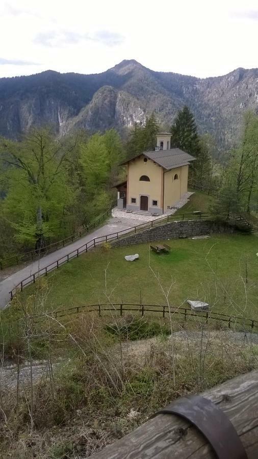 B&B Ai Pini Tiarno di Sopra Ngoại thất bức ảnh